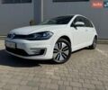 Белый Фольксваген e-Golf, объемом двигателя 0 л и пробегом 62 тыс. км за 16500 $, фото 2 на Automoto.ua