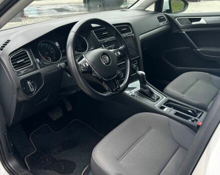 Белый Фольксваген e-Golf, объемом двигателя 0 л и пробегом 79 тыс. км за 14500 $, фото 14 на Automoto.ua