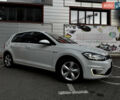 Білий Фольксваген e-Golf, об'ємом двигуна 0 л та пробігом 97 тис. км за 13999 $, фото 5 на Automoto.ua