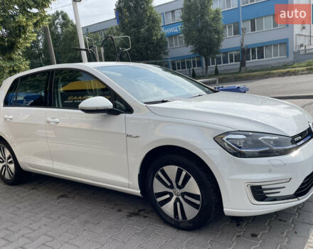 Білий Фольксваген e-Golf, об'ємом двигуна 0 л та пробігом 24 тис. км за 16500 $, фото 5 на Automoto.ua