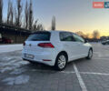 Белый Фольксваген e-Golf, объемом двигателя 0 л и пробегом 58 тыс. км за 14800 $, фото 12 на Automoto.ua