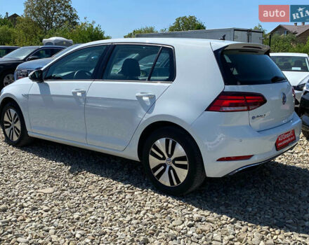 Белый Фольксваген e-Golf, объемом двигателя 0 л и пробегом 22 тыс. км за 14400 $, фото 6 на Automoto.ua