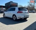 Белый Фольксваген e-Golf, объемом двигателя 0 л и пробегом 103 тыс. км за 13800 $, фото 3 на Automoto.ua