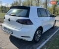 Белый Фольксваген e-Golf, объемом двигателя 0 л и пробегом 44 тыс. км за 16800 $, фото 8 на Automoto.ua