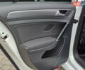 Белый Фольксваген e-Golf, объемом двигателя 0 л и пробегом 68 тыс. км за 14700 $, фото 2 на Automoto.ua