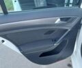 Білий Фольксваген e-Golf, об'ємом двигуна 0 л та пробігом 36 тис. км за 16200 $, фото 13 на Automoto.ua