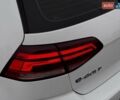 Белый Фольксваген e-Golf, объемом двигателя 0 л и пробегом 71 тыс. км за 12999 $, фото 13 на Automoto.ua