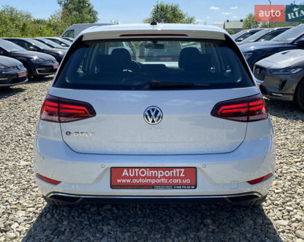 Белый Фольксваген e-Golf, объемом двигателя 0 л и пробегом 22 тыс. км за 14400 $, фото 8 на Automoto.ua