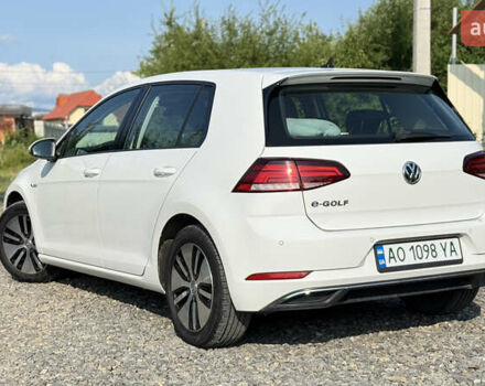 Белый Фольксваген e-Golf, объемом двигателя 0 л и пробегом 73 тыс. км за 17900 $, фото 15 на Automoto.ua