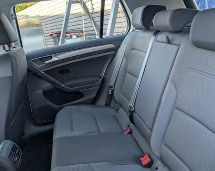 Білий Фольксваген e-Golf, об'ємом двигуна 0 л та пробігом 28 тис. км за 14900 $, фото 32 на Automoto.ua