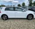Белый Фольксваген e-Golf, объемом двигателя 0 л и пробегом 28 тыс. км за 14700 $, фото 11 на Automoto.ua