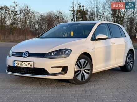Білий Фольксваген e-Golf, об'ємом двигуна 0 л та пробігом 171 тис. км за 7300 $, фото 1 на Automoto.ua