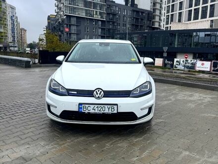 Білий Фольксваген e-Golf, об'ємом двигуна 0 л та пробігом 0 тис. км за 9100 $, фото 1 на Automoto.ua