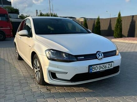 Білий Фольксваген e-Golf, об'ємом двигуна 0 л та пробігом 157 тис. км за 10800 $, фото 1 на Automoto.ua