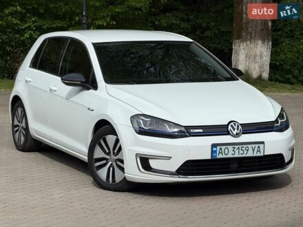 Белый Фольксваген e-Golf, объемом двигателя 0 л и пробегом 134 тыс. км за 8500 $, фото 1 на Automoto.ua