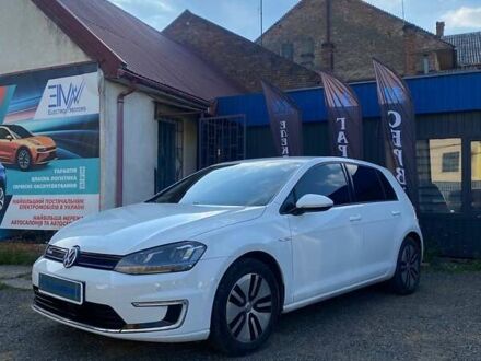 Білий Фольксваген e-Golf, об'ємом двигуна 0 л та пробігом 112 тис. км за 9499 $, фото 1 на Automoto.ua