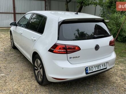 Белый Фольксваген e-Golf, объемом двигателя 0 л и пробегом 93 тыс. км за 9000 $, фото 1 на Automoto.ua