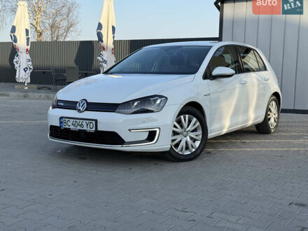 Белый Фольксваген e-Golf, объемом двигателя 0 л и пробегом 97 тыс. км за 8500 $, фото 1 на Automoto.ua