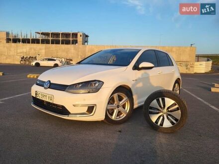 Белый Фольксваген e-Golf, объемом двигателя 0 л и пробегом 121 тыс. км за 8400 $, фото 1 на Automoto.ua