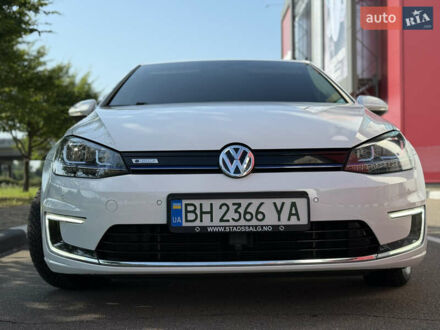 Білий Фольксваген e-Golf, об'ємом двигуна 0 л та пробігом 95 тис. км за 9500 $, фото 1 на Automoto.ua