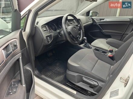 Белый Фольксваген e-Golf, объемом двигателя 0 л и пробегом 151 тыс. км за 7350 $, фото 1 на Automoto.ua