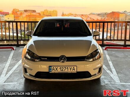 Білий Фольксваген e-Golf, об'ємом двигуна 85 л та пробігом 147 тис. км за 9600 $, фото 1 на Automoto.ua