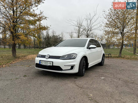 Белый Фольксваген e-Golf, объемом двигателя 0 л и пробегом 210 тыс. км за 8500 $, фото 1 на Automoto.ua