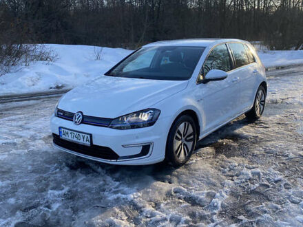 Белый Фольксваген e-Golf, объемом двигателя 0 л и пробегом 57 тыс. км за 8500 $, фото 1 на Automoto.ua
