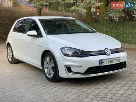 Белый Фольксваген e-Golf, объемом двигателя 0 л и пробегом 165 тыс. км за 8500 $, фото 1 на Automoto.ua