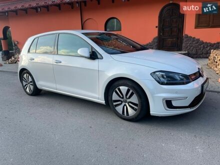 Белый Фольксваген e-Golf, объемом двигателя 0 л и пробегом 175 тыс. км за 10200 $, фото 1 на Automoto.ua