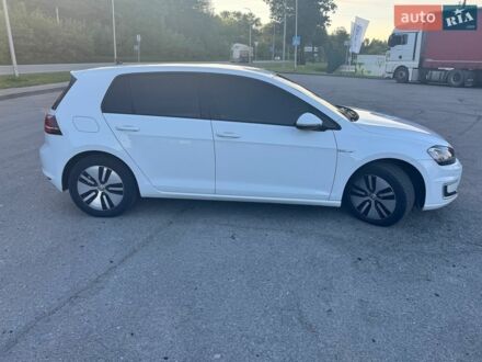 Білий Фольксваген e-Golf, об'ємом двигуна 0 л та пробігом 153 тис. км за 9000 $, фото 1 на Automoto.ua