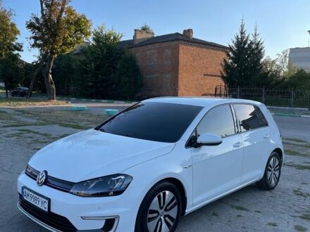 Білий Фольксваген e-Golf, об'ємом двигуна 0 л та пробігом 152 тис. км за 8700 $, фото 1 на Automoto.ua