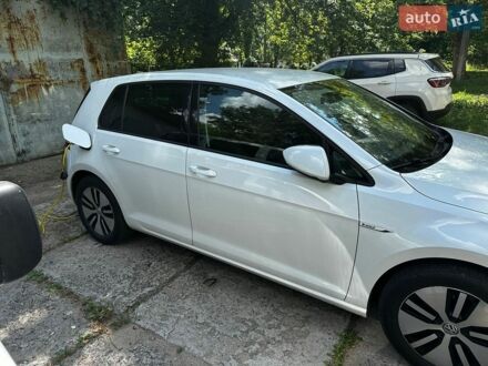 Білий Фольксваген e-Golf, об'ємом двигуна 0 л та пробігом 151 тис. км за 8700 $, фото 1 на Automoto.ua
