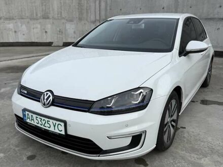 Белый Фольксваген e-Golf, объемом двигателя 0 л и пробегом 103 тыс. км за 8350 $, фото 1 на Automoto.ua