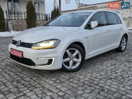 Білий Фольксваген e-Golf, об'ємом двигуна 0 л та пробігом 120 тис. км за 6900 $, фото 1 на Automoto.ua