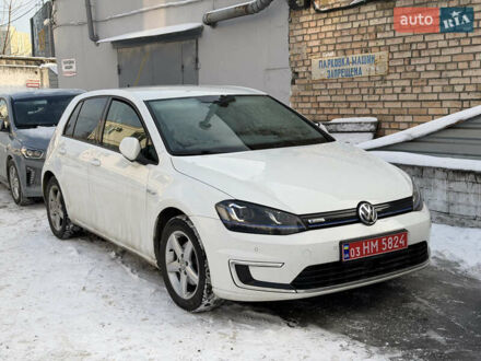 Білий Фольксваген e-Golf, об'ємом двигуна 0 л та пробігом 119 тис. км за 8500 $, фото 1 на Automoto.ua
