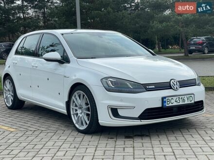 Білий Фольксваген e-Golf, об'ємом двигуна 0 л та пробігом 110 тис. км за 8499 $, фото 1 на Automoto.ua