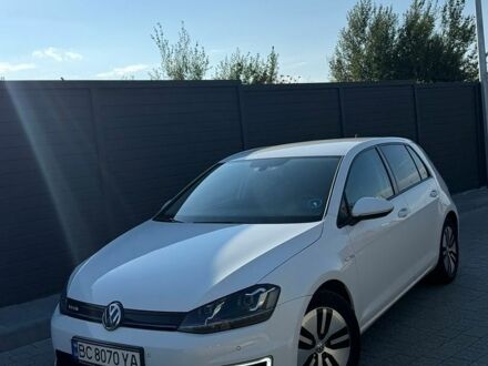 Білий Фольксваген e-Golf, об'ємом двигуна 0 л та пробігом 135 тис. км за 8700 $, фото 1 на Automoto.ua