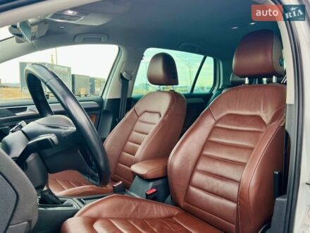 Белый Фольксваген e-Golf, объемом двигателя 0 л и пробегом 109 тыс. км за 9000 $, фото 1 на Automoto.ua