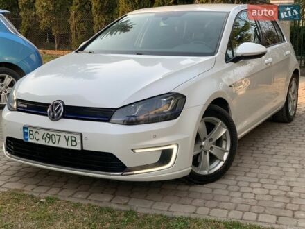 Белый Фольксваген e-Golf, объемом двигателя 0 л и пробегом 165 тыс. км за 8500 $, фото 1 на Automoto.ua