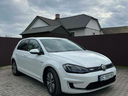 Білий Фольксваген e-Golf, об'ємом двигуна 0 л та пробігом 88 тис. км за 10000 $, фото 1 на Automoto.ua