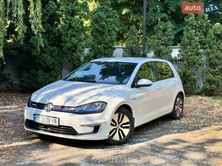 Білий Фольксваген e-Golf, об'ємом двигуна 0 л та пробігом 170 тис. км за 8299 $, фото 1 на Automoto.ua