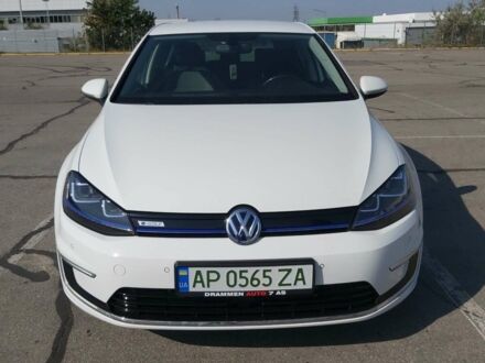 Белый Фольксваген e-Golf, объемом двигателя 0 л и пробегом 122 тыс. км за 12700 $, фото 1 на Automoto.ua
