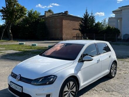 Білий Фольксваген e-Golf, об'ємом двигуна 0 л та пробігом 98 тис. км за 8700 $, фото 1 на Automoto.ua