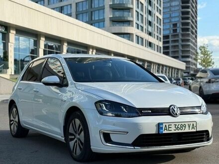 Білий Фольксваген e-Golf, об'ємом двигуна 0 л та пробігом 115 тис. км за 10200 $, фото 1 на Automoto.ua