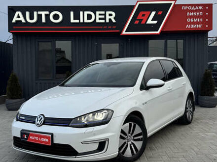 Белый Фольксваген e-Golf, объемом двигателя 0 л и пробегом 154 тыс. км за 9900 $, фото 1 на Automoto.ua