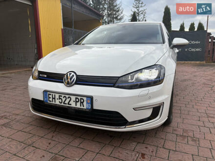 Белый Фольксваген e-Golf, объемом двигателя 0 л и пробегом 110 тыс. км за 8800 $, фото 1 на Automoto.ua