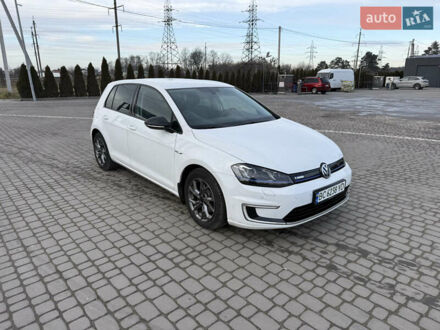 Білий Фольксваген e-Golf, об'ємом двигуна 0 л та пробігом 96 тис. км за 8900 $, фото 1 на Automoto.ua