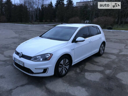 Білий Фольксваген e-Golf, об'ємом двигуна 0 л та пробігом 60 тис. км за 9700 $, фото 1 на Automoto.ua