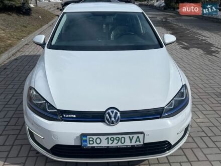 Белый Фольксваген e-Golf, объемом двигателя 0 л и пробегом 149 тыс. км за 8500 $, фото 1 на Automoto.ua